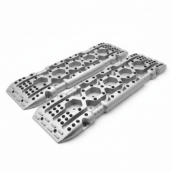 SentinelTread Traction Boards, 10-ton in Silver